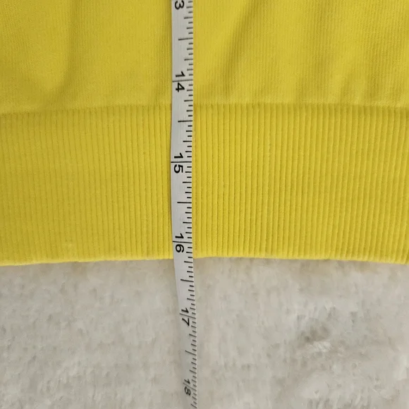NEW Fabletics Yellow Seamless Cropped Top Size XS Activewear Colorblock Athletic - Picture 8 of 8
